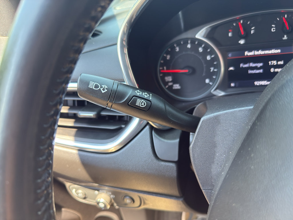 Used 2021 Chevrolet Equinox LT AWD/4WD image 18