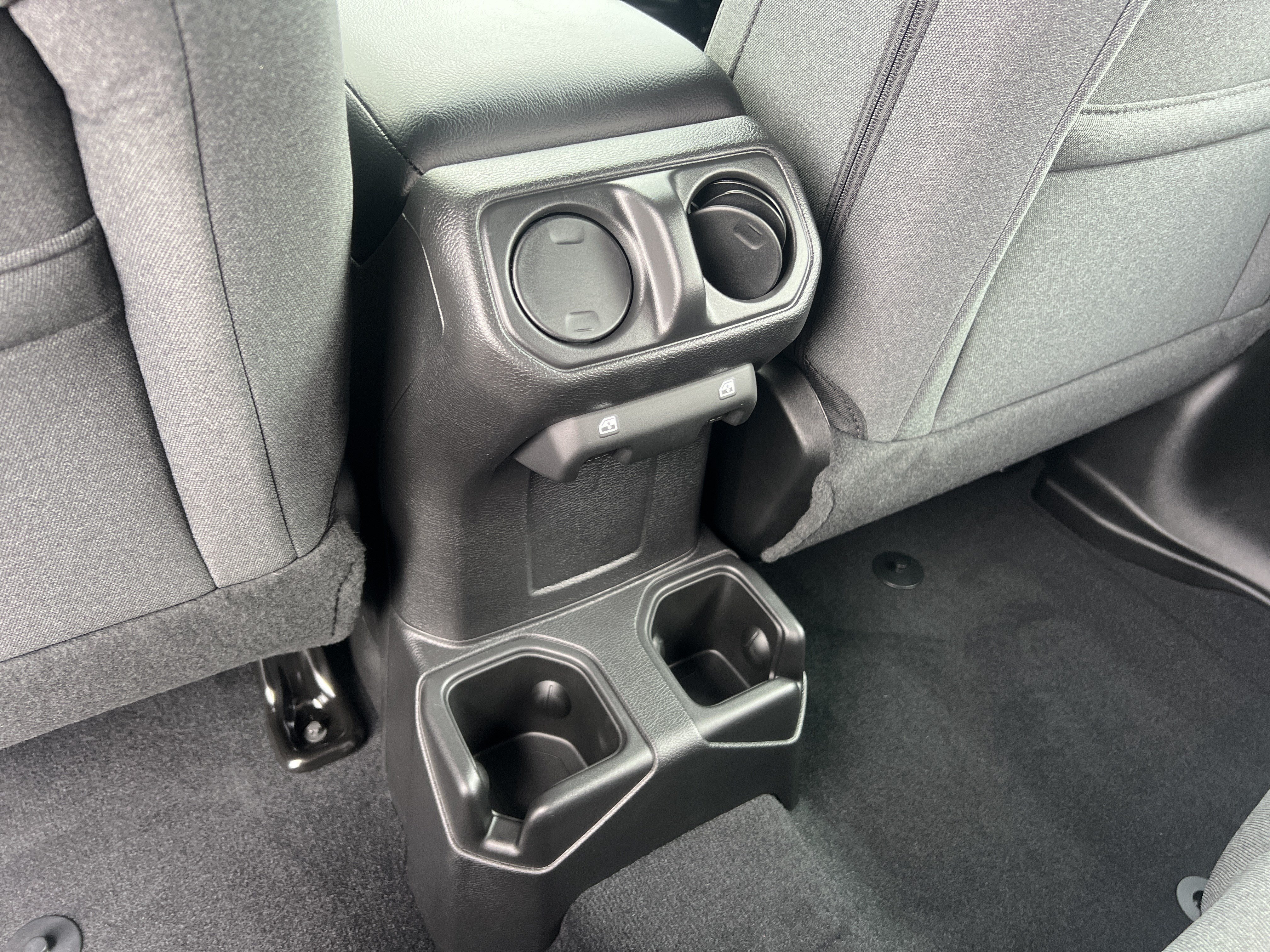 New 2026 Jeep Wrangler Unlimited Sport AWD/4WD image 18