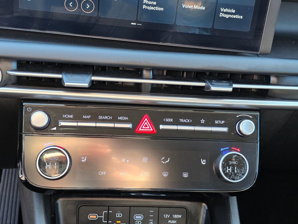 Used 2025 Hyundai Tucson SEL image 11