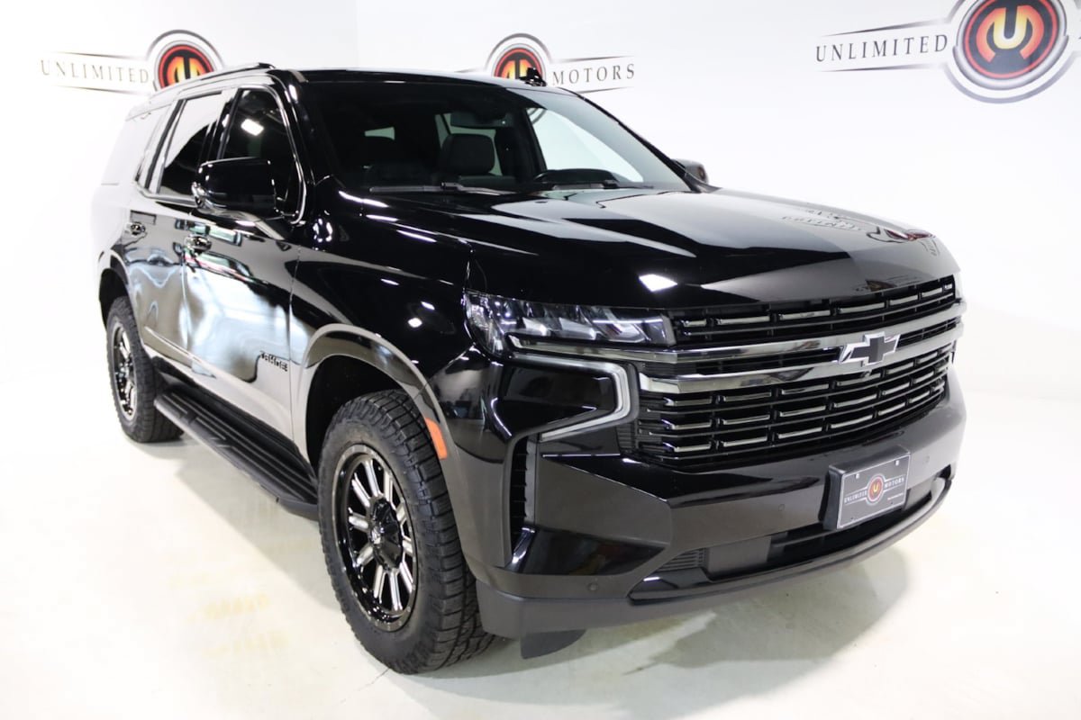 Used 2022 Chevrolet Tahoe RST w/ Luxury Package AWD/4WD image 23