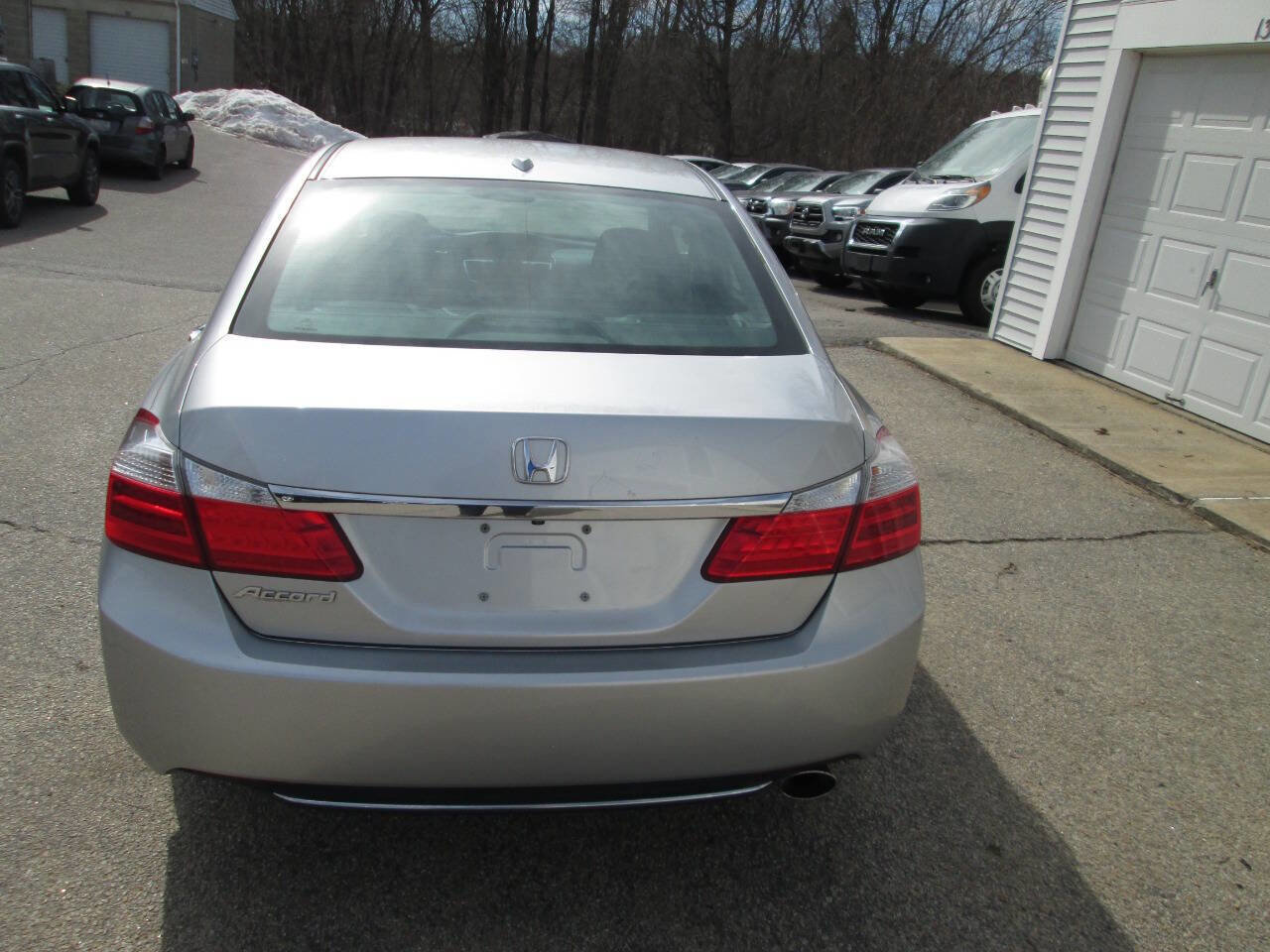 Used 2014 Honda Accord EX-L image 9