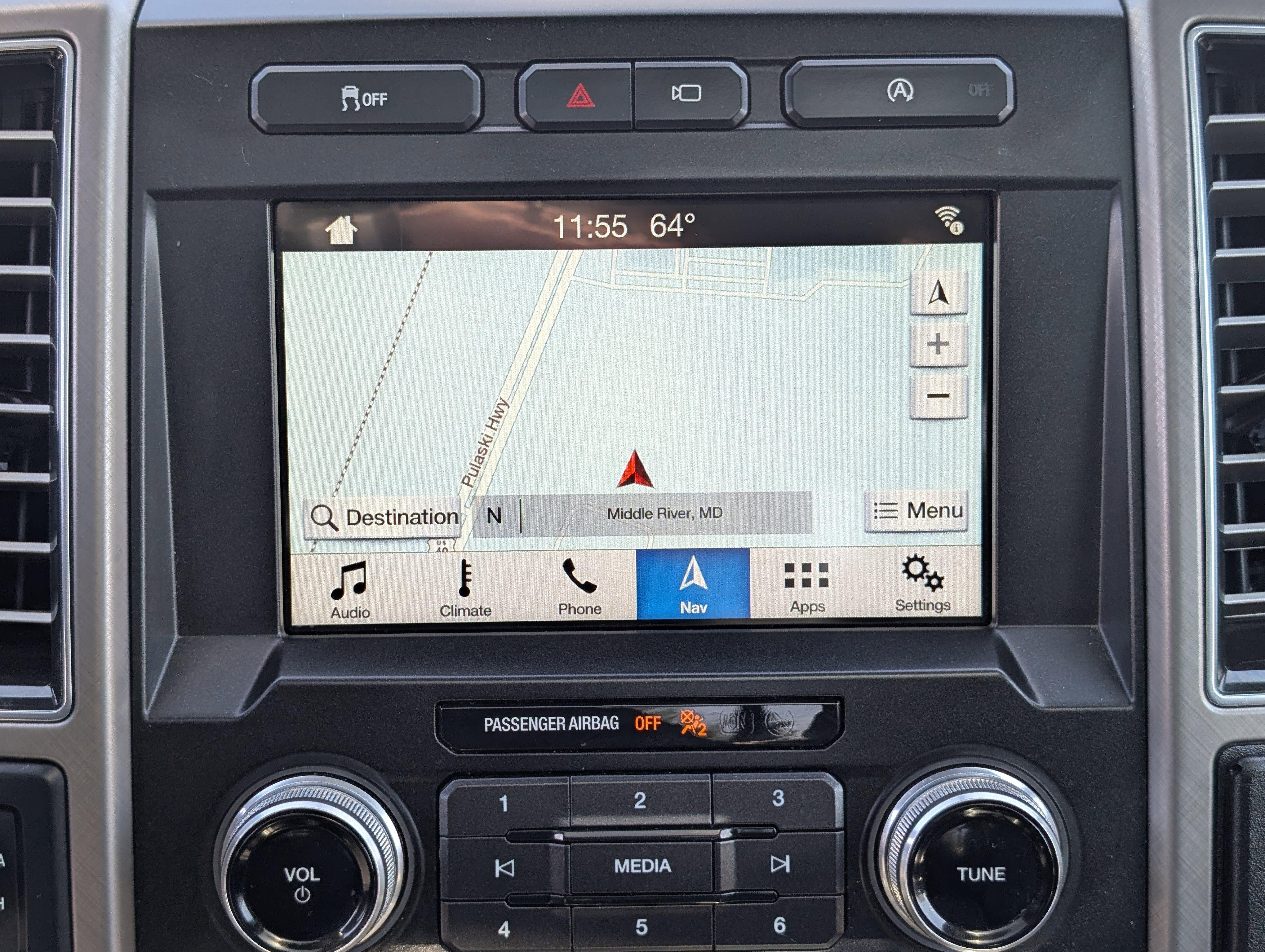 Certified 2018 Ford F150 Limited w/ Trailer Tow Package image 30