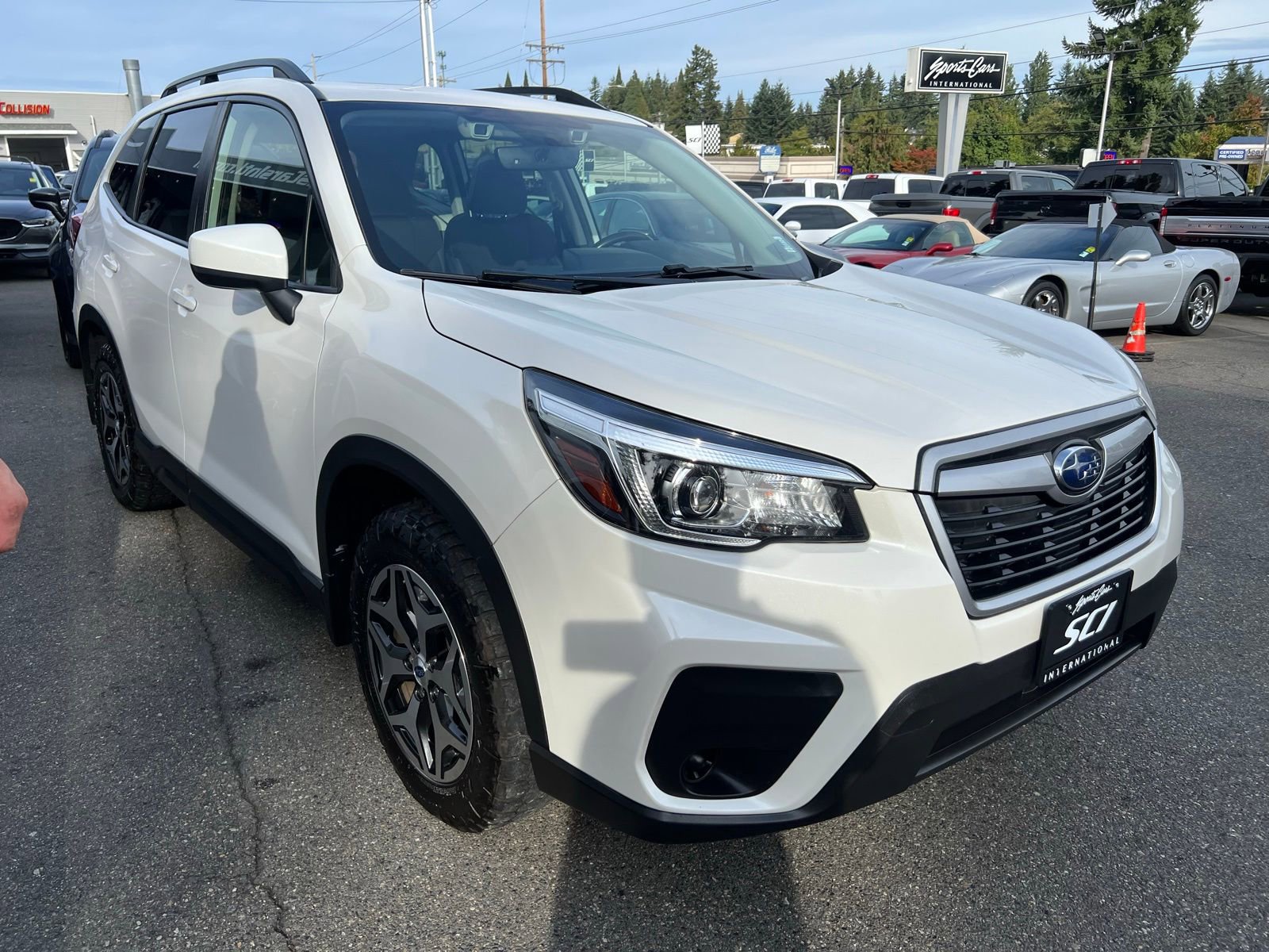 Used 2020 Subaru Forester Premium image 4