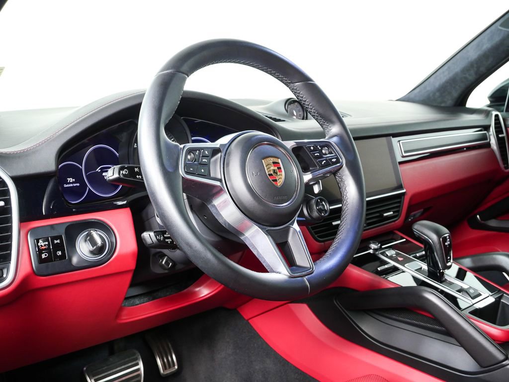 Certified 2021 Porsche Cayenne GTS AWD/4WD image 4