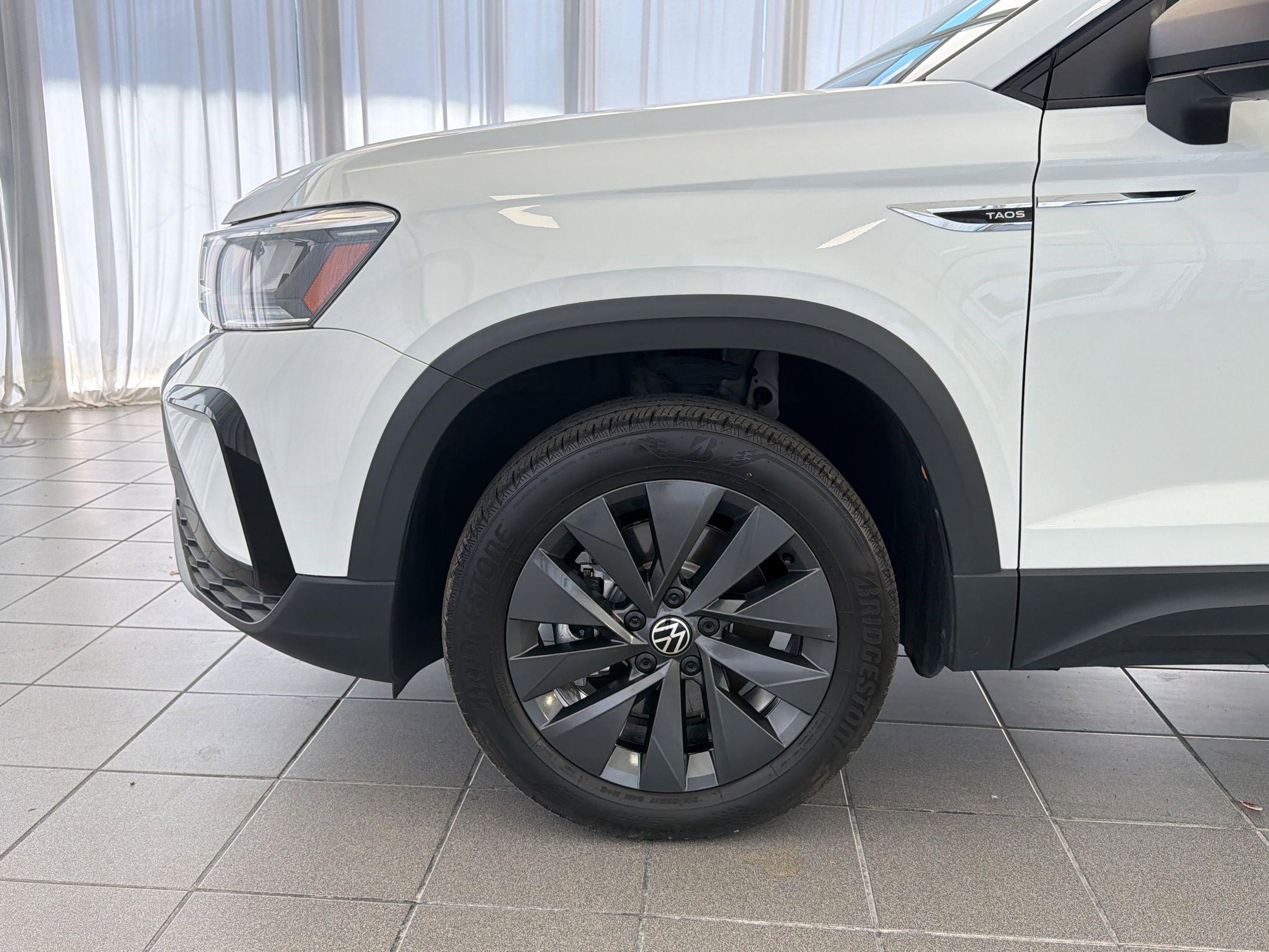 Used 2023 Volkswagen Taos S image 12