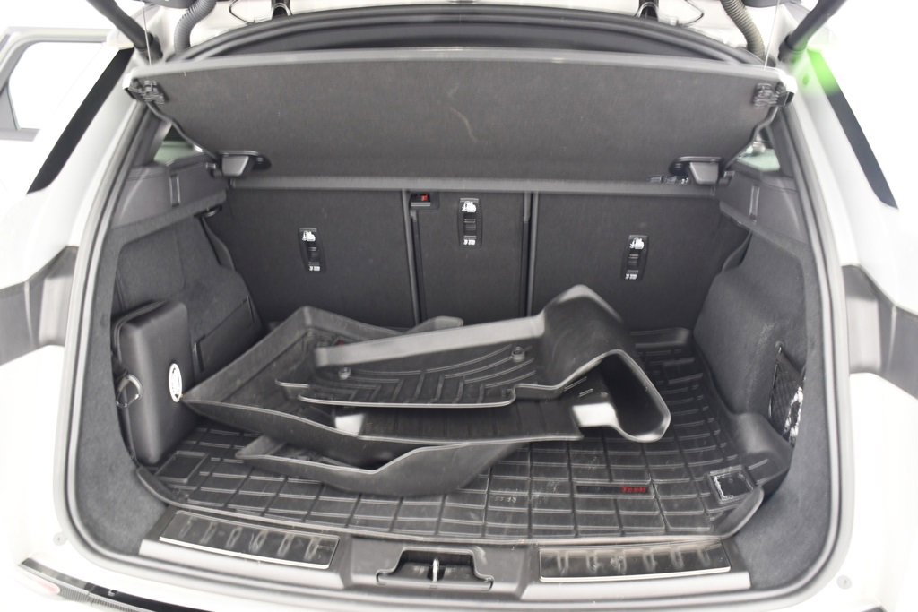 Used 2023 Land Rover Range Rover Evoque R-Dynamic SE image 24