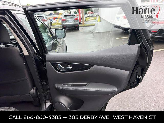 Certified 2020 Nissan Rogue Sport SV AWD/4WD image 24