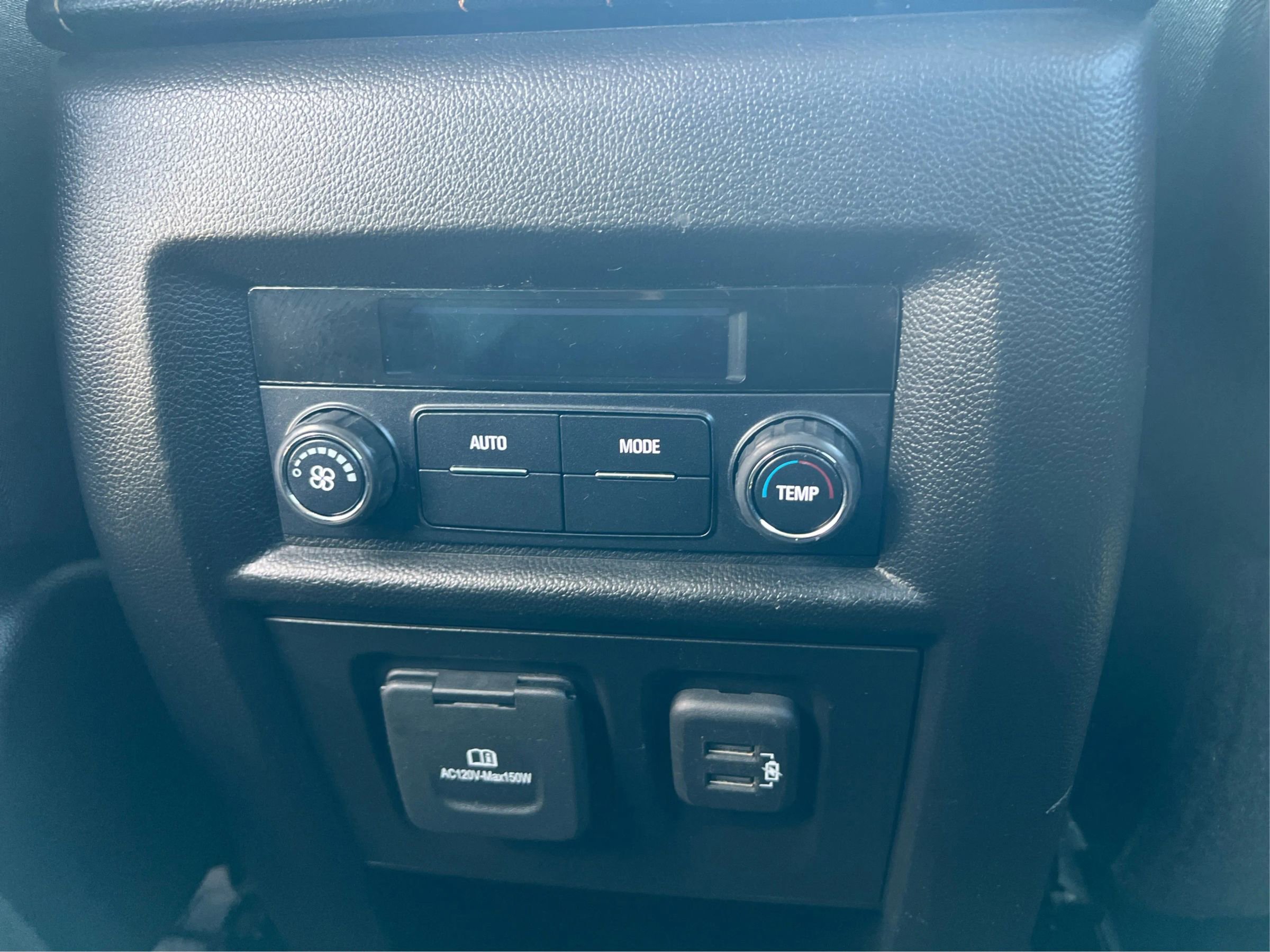 Used 2020 Chevrolet Traverse RS AWD/4WD image 18