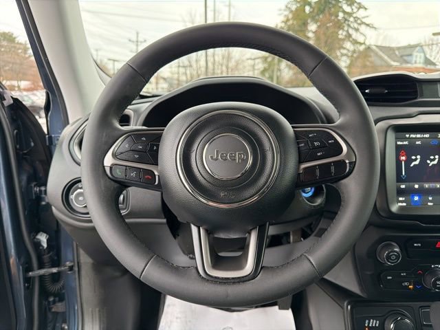 Used 2022 Jeep Renegade Latitude image 21