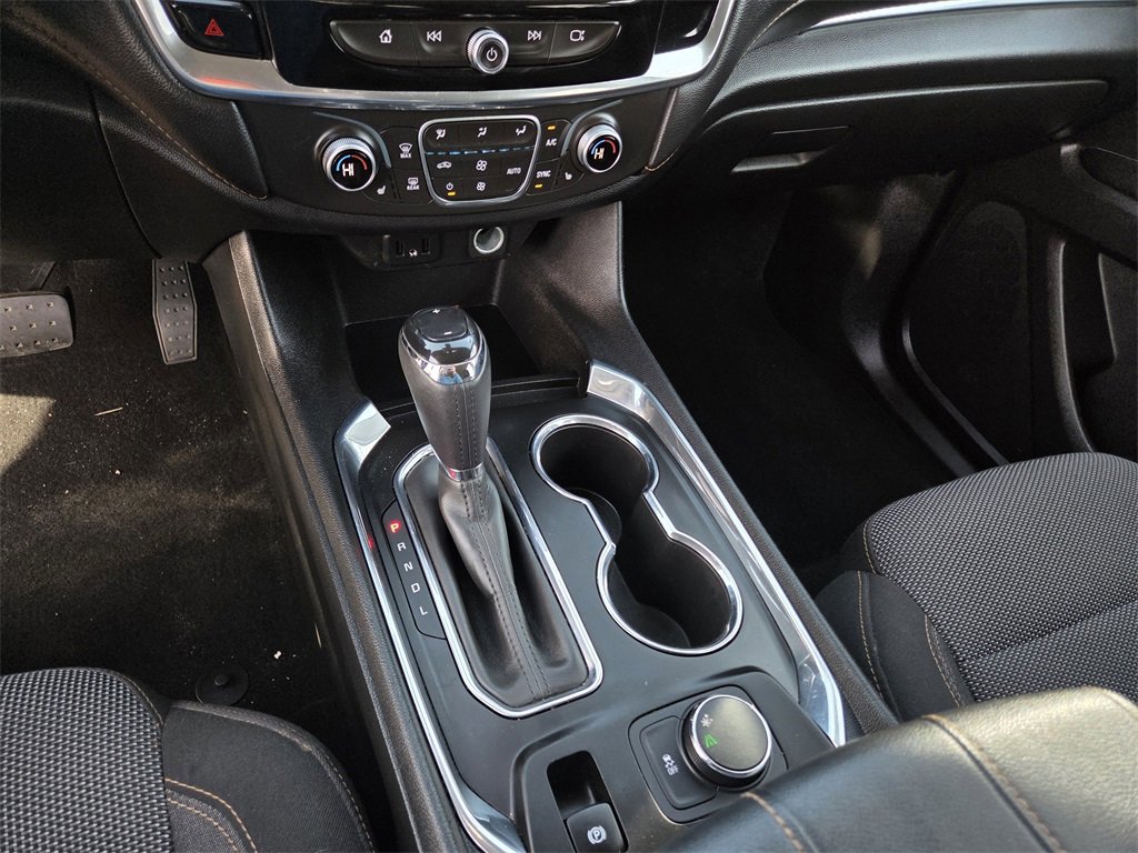 Used 2018 Chevrolet Traverse LT image 12