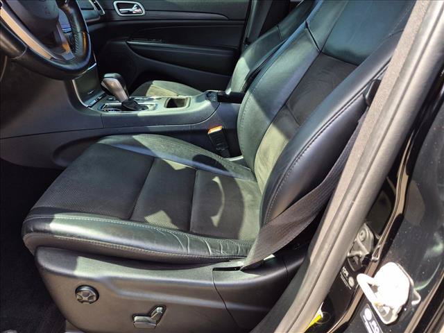 Used 2021 Jeep Grand Cherokee Laredo X AWD/4WD image 15