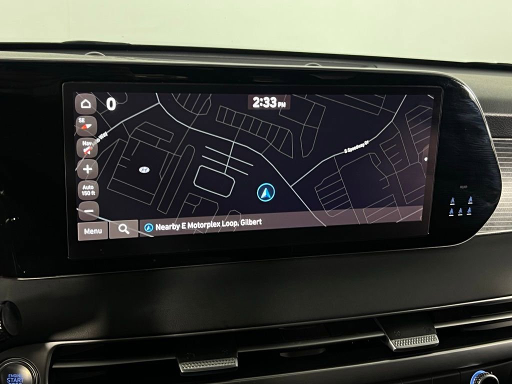 Used 2023 Hyundai Palisade Limited w/ Winter Package image 18