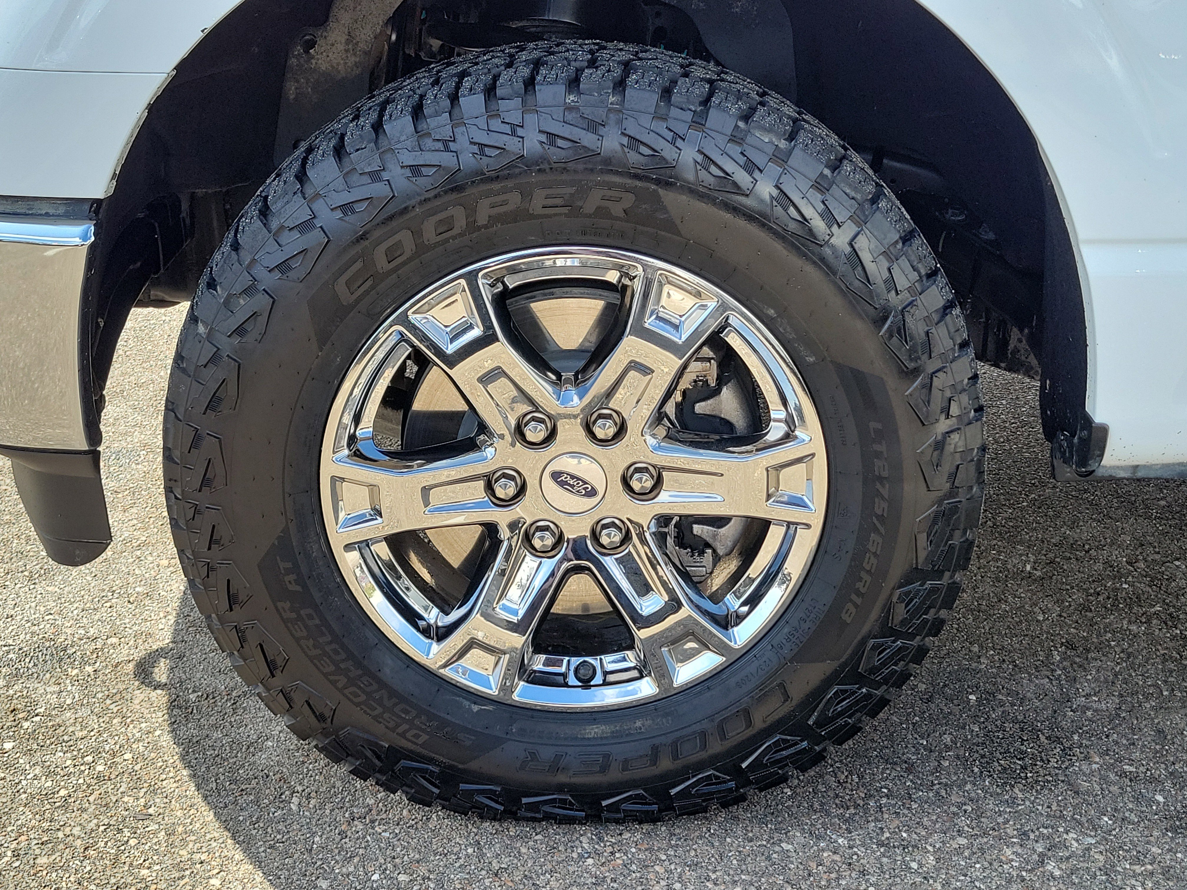 Used 2023 Ford F150 Lariat image 8