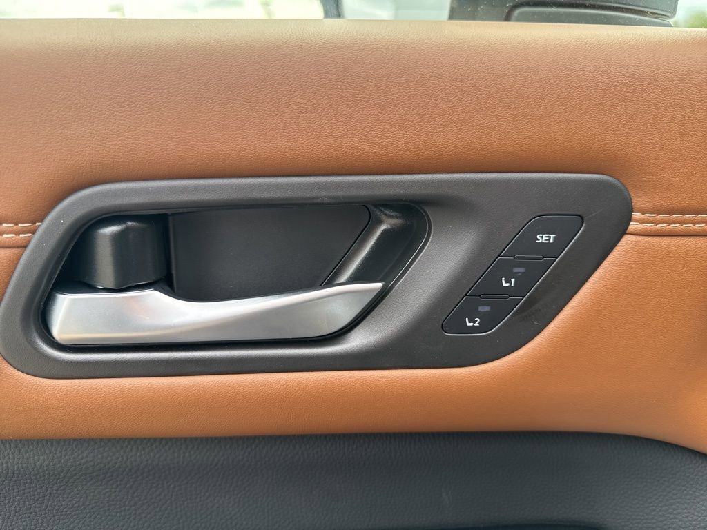 New 2026 Nissan Pathfinder Platinum image 15