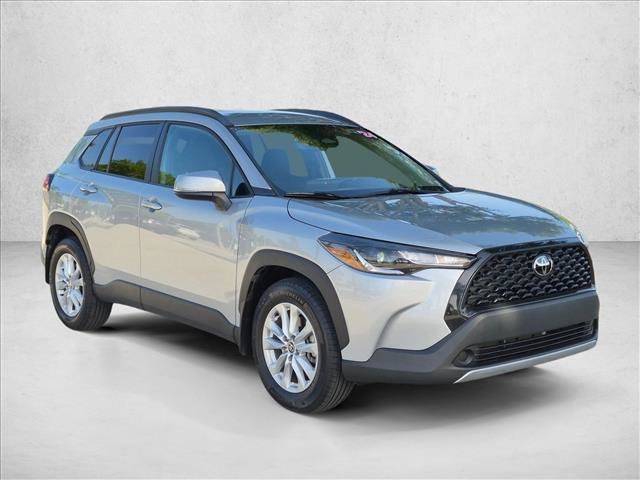 Certified 2024 Toyota Corolla Cross LE FWD image 3