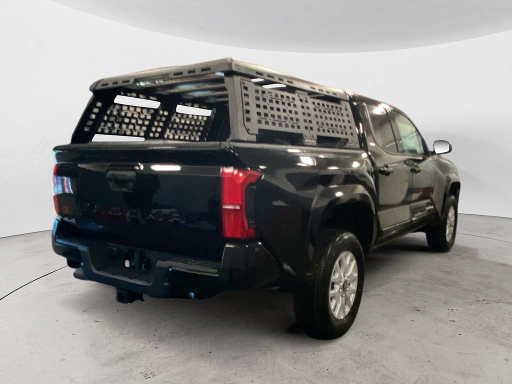 Certified 2025 Toyota Tacoma SR5 AWD/4WD image 5