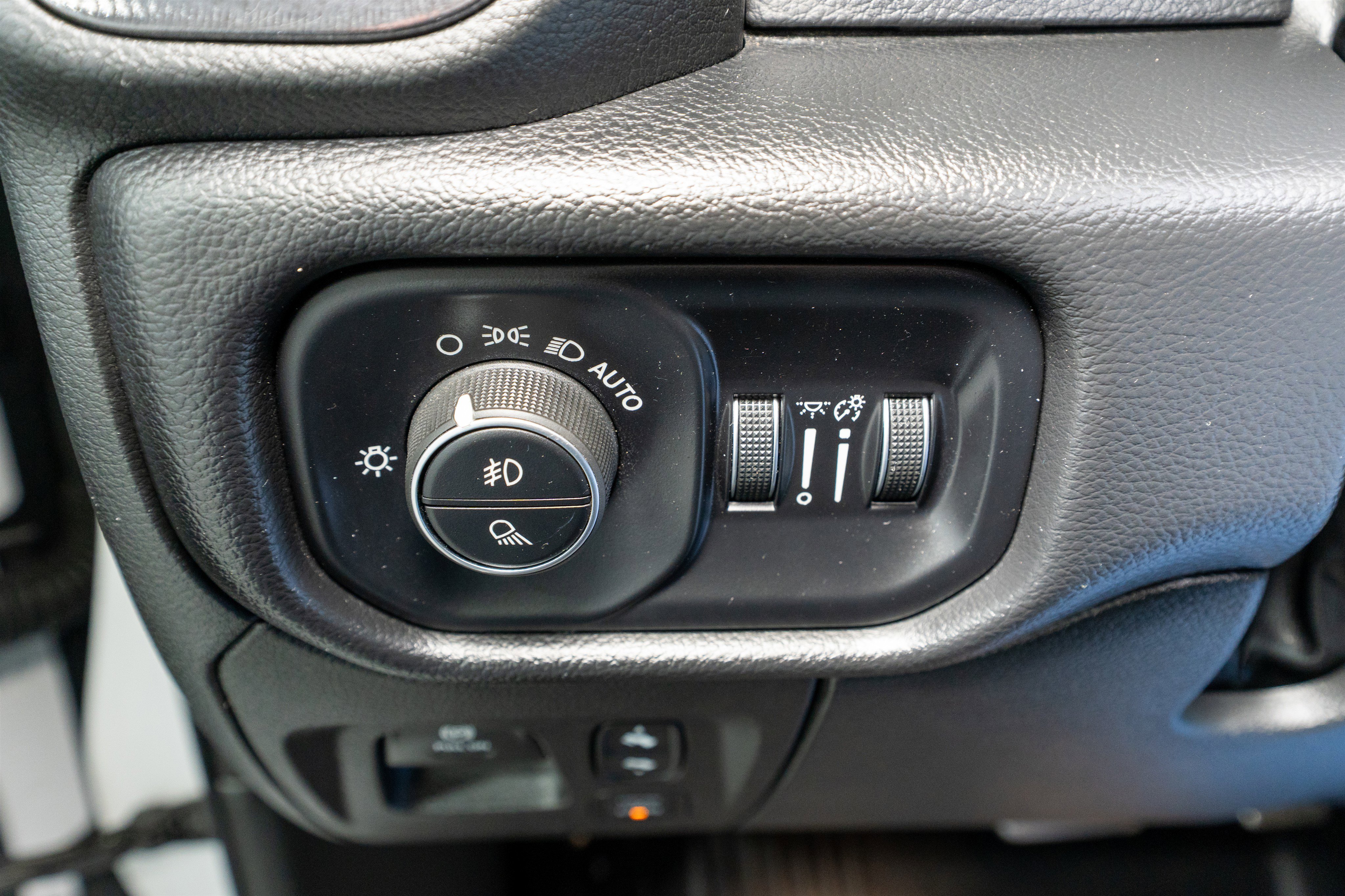 Used 2022 RAM 1500 Rebel w/ G/T Package image 35