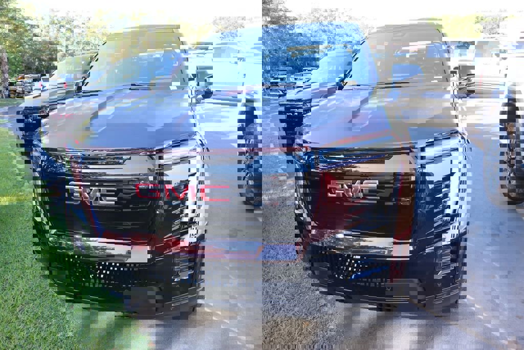 New 2026 GMC Sierra EV Elevation w/ Premium Package image 2