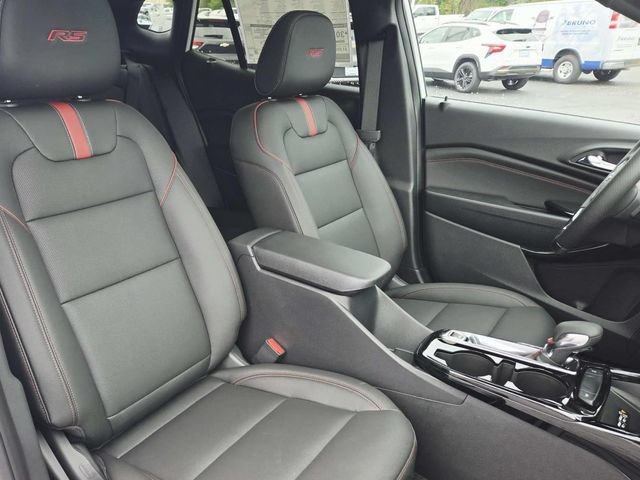 New 2026 Chevrolet Trax RS FWD image 15