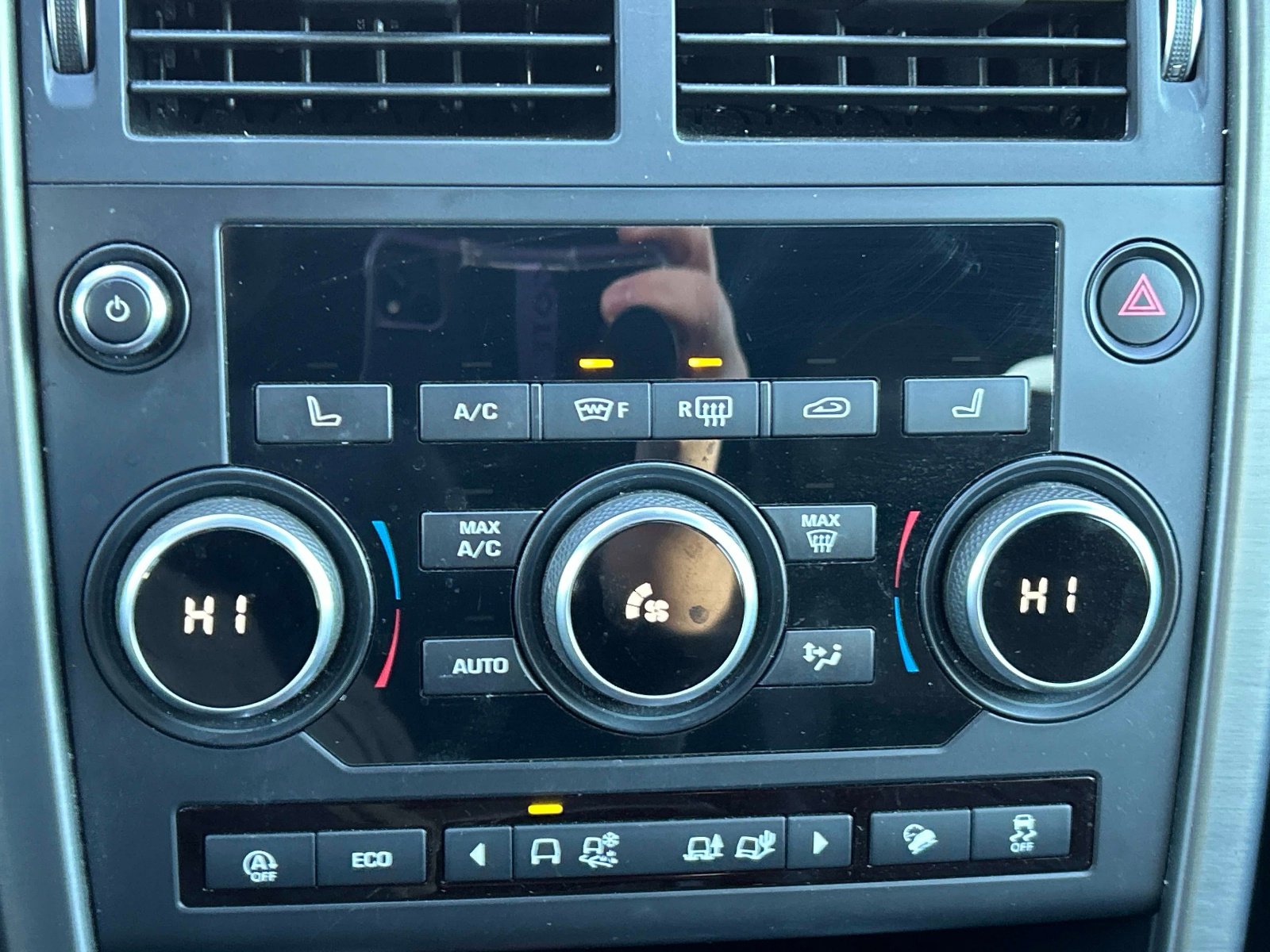 Used 2019 Land Rover Discovery Sport Landmark AWD/4WD image 33