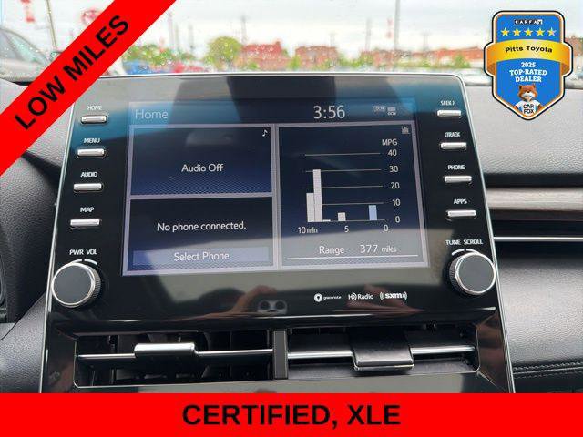 Certified 2022 Toyota Avalon XLE w/ Moonroof Package FWD image 18