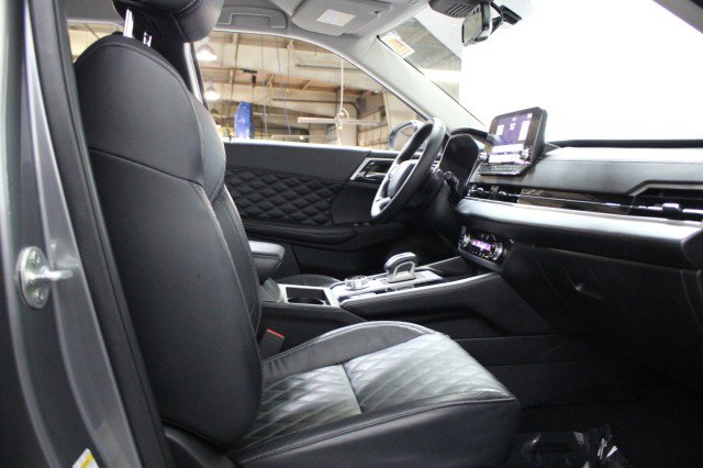 Used 2022 Mitsubishi Outlander SEL image 21