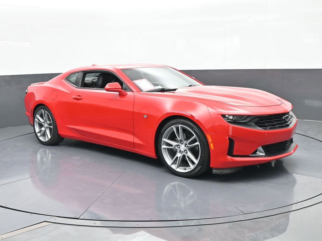 Used 2019 Chevrolet Camaro LT image 8