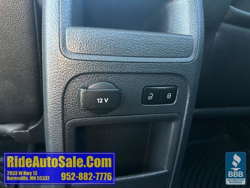 Used 2011 Volkswagen Jetta SE FWD image 29
