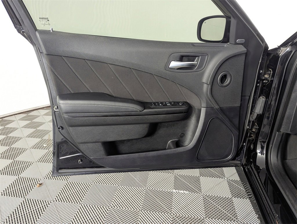 Used 2023 Dodge Charger GT w/ Blacktop Package image 18