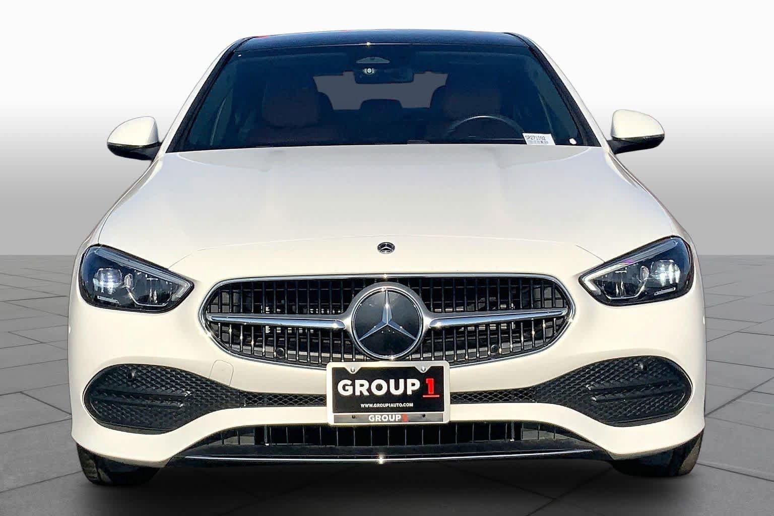 Used 2025 Mercedes-Benz C 300 Sedan image 4