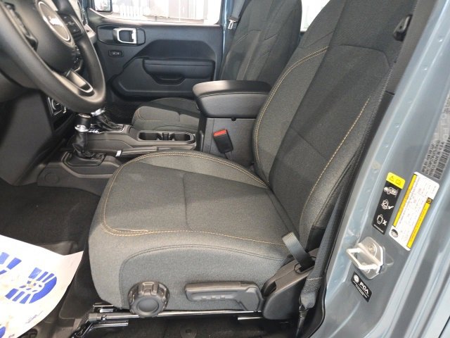 New 2026 Jeep Gladiator Sport image 6