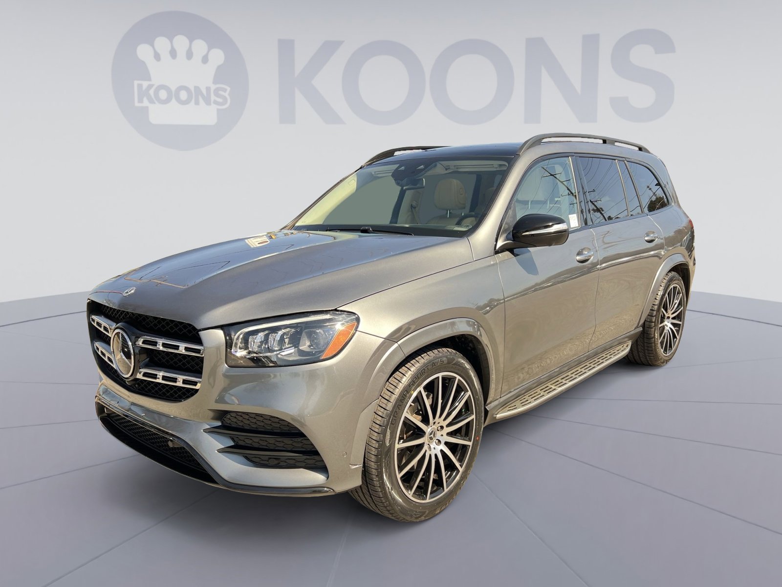Used 2023 Mercedes-Benz GLS 580 4MATIC image 1