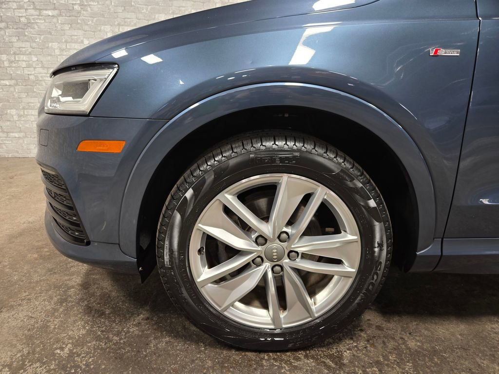 Used 2018 Audi Q3 2.0T Premium Plus w/ Premium Plus Package AWD/4WD image 58