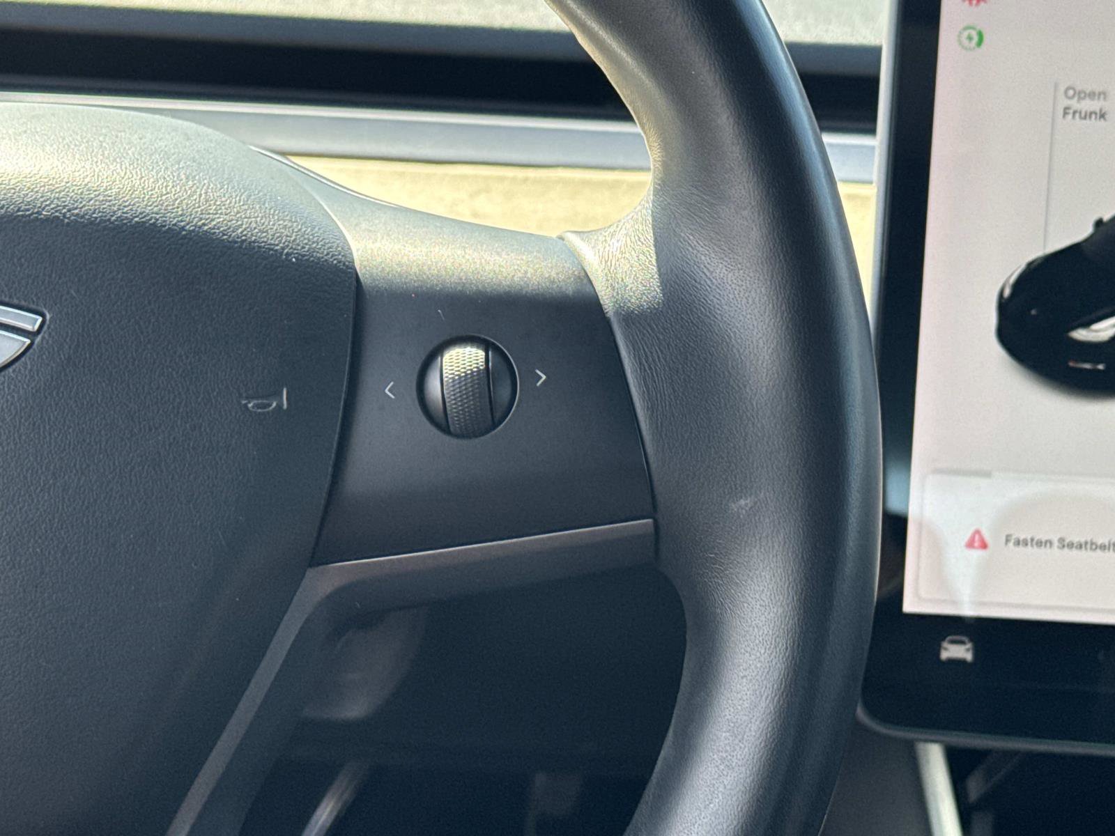 Used 2018 Tesla Model 3 Mid Range image 10