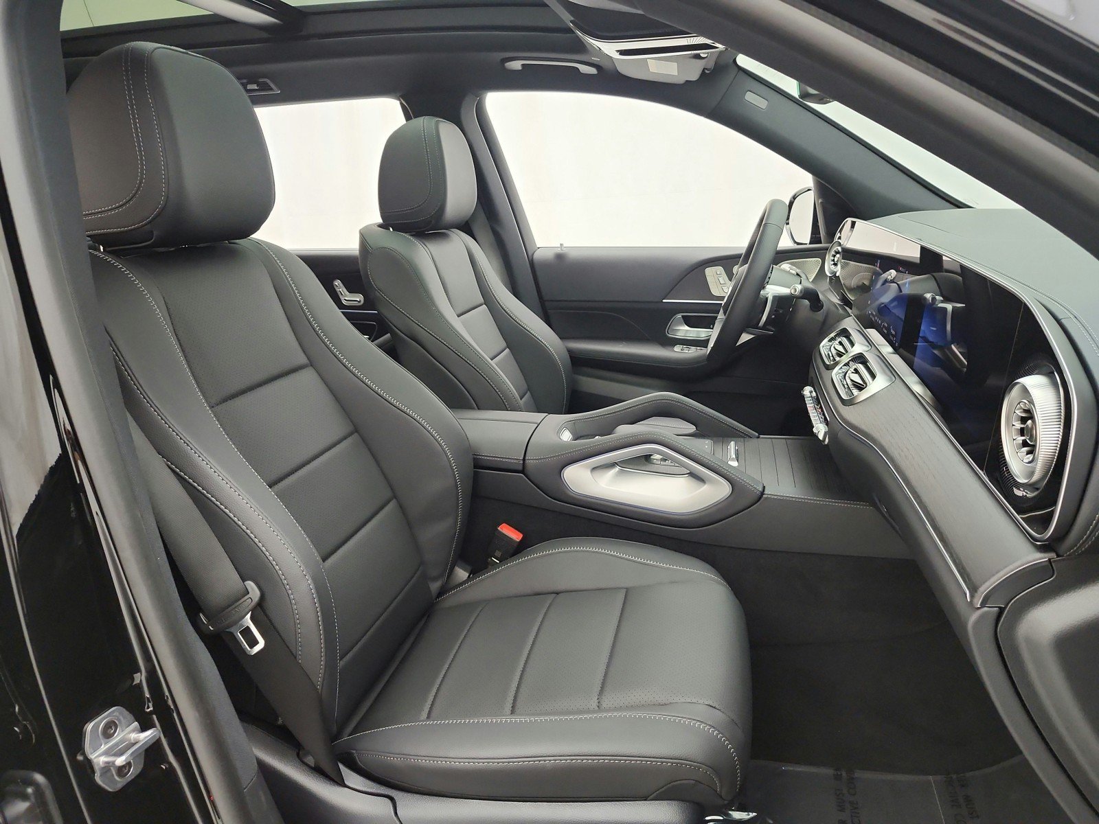 New 2027 Mercedes-Benz GLS 450 4MATIC image 14