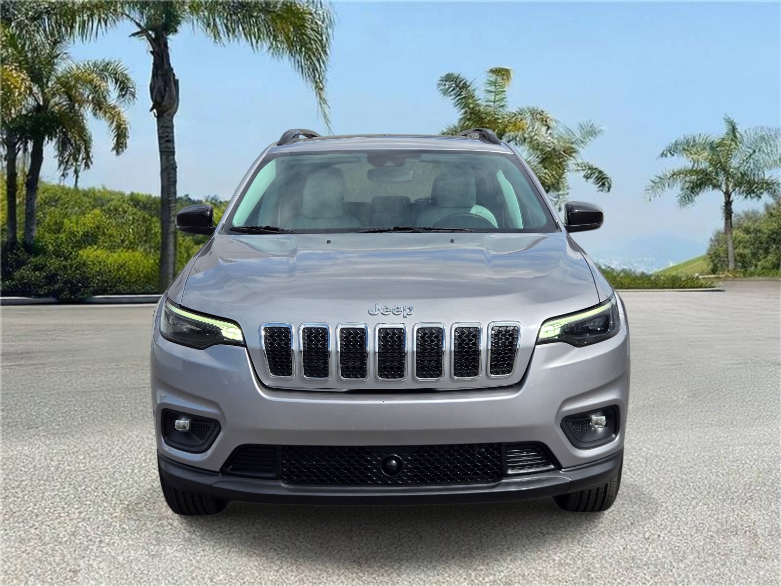 Certified 2022 Jeep Cherokee Latitude Lux w/ Sun & Sound Group AWD/4WD image 3