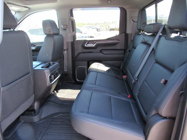 Used 2023 GMC Sierra 1500 SLT w/ SLT Premium Plus Package AWD/4WD image 27