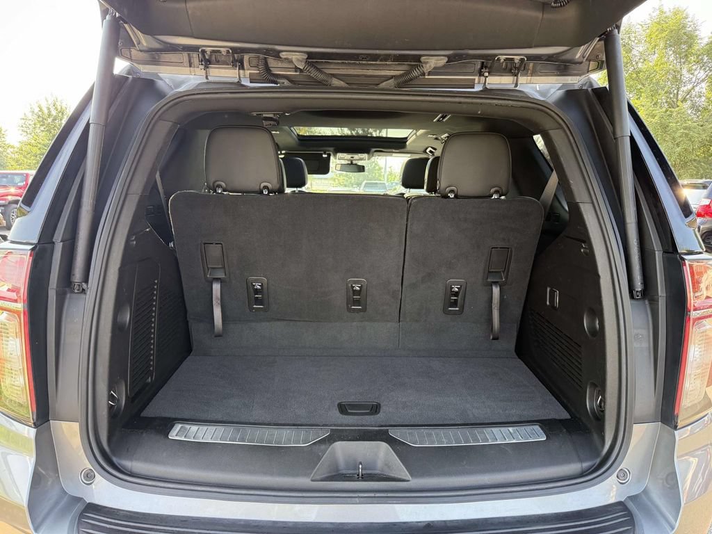 Used 2021 Chevrolet Tahoe Z71 AWD/4WD image 34