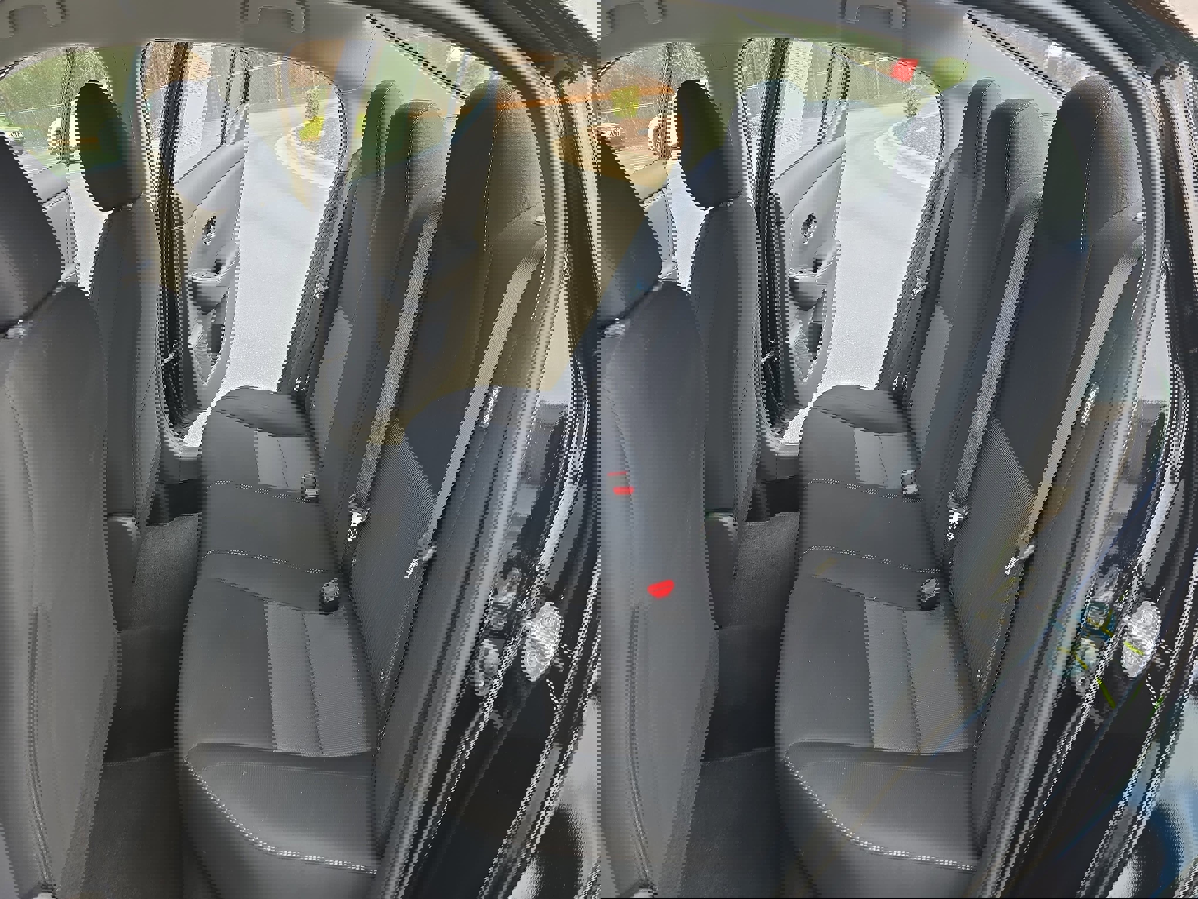 Used 2025 Nissan Sentra SV image 14