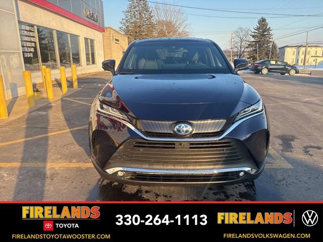 Used 2023 Toyota Venza Limited image 8