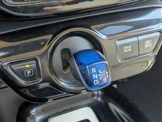 Used 2016 Toyota Prius Four w/ Advanced Technology Package FWD image 12