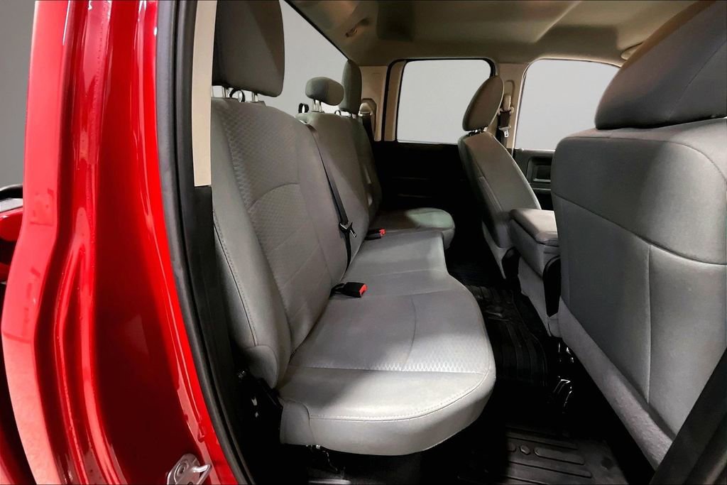 Used 2018 RAM 1500 Express image 25