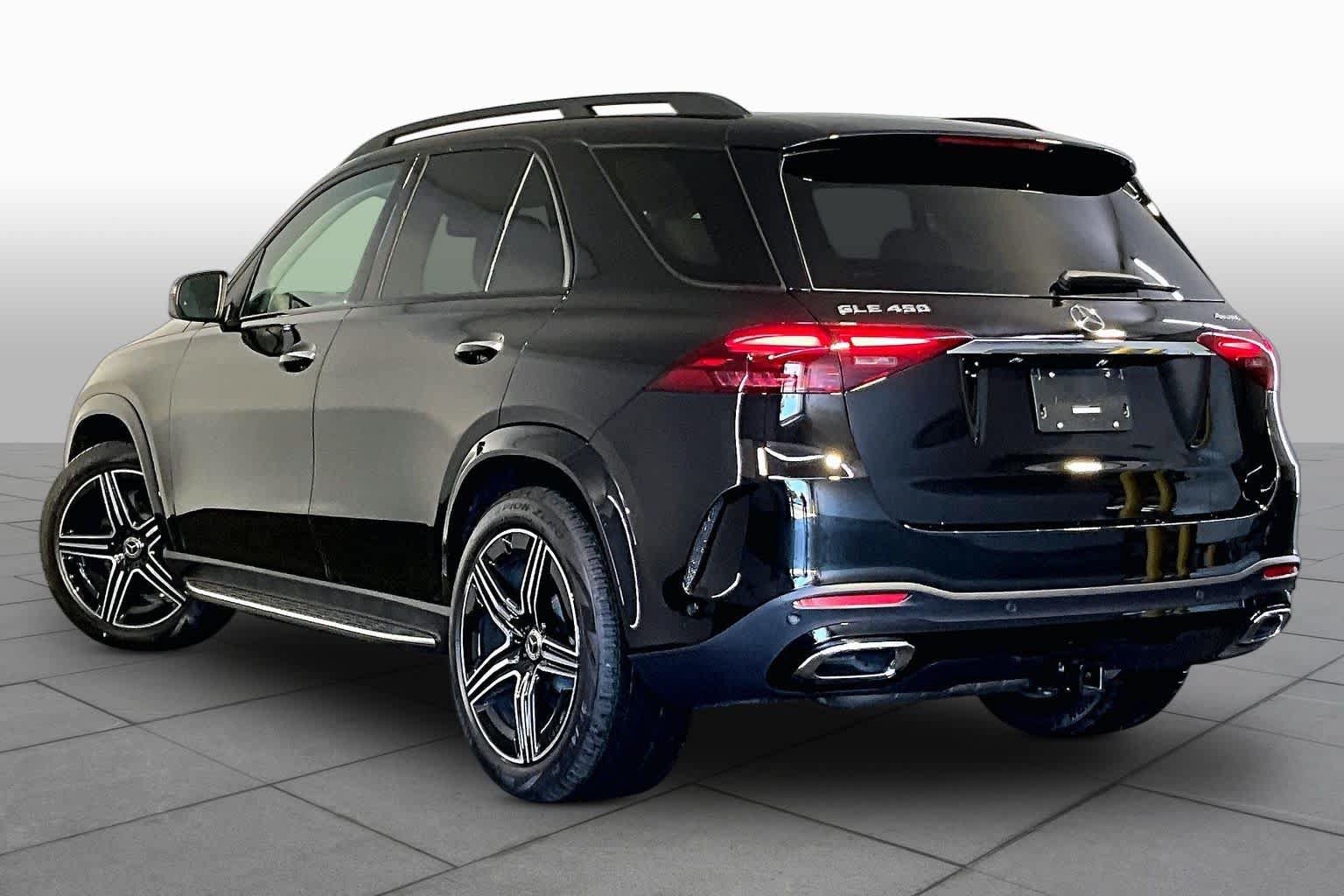 New 2026 Mercedes-Benz GLE 450 4MATIC image 3