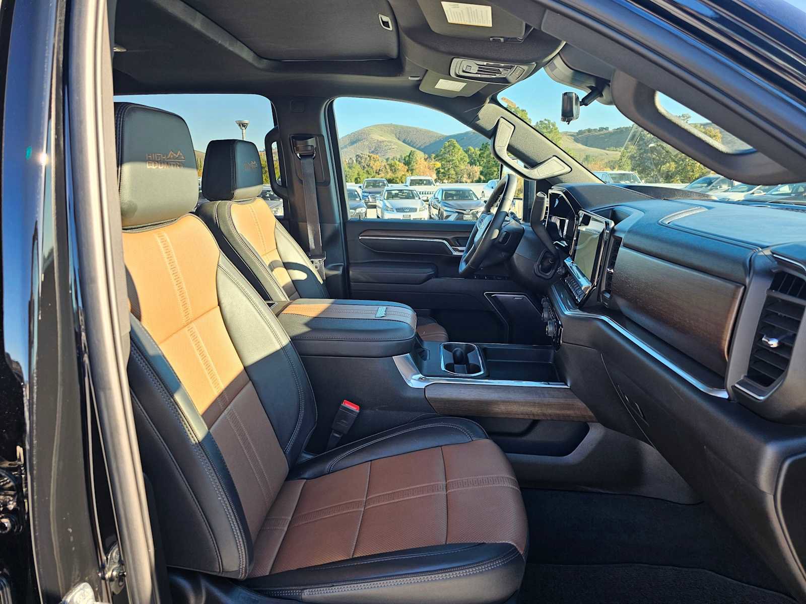 Used 2025 Chevrolet Silverado 3500 High Country w/ Technology Package image 10