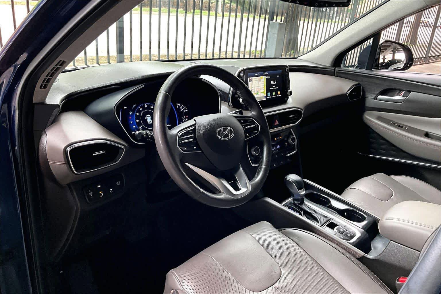 Used 2020 Hyundai Santa Fe Limited FWD image 17