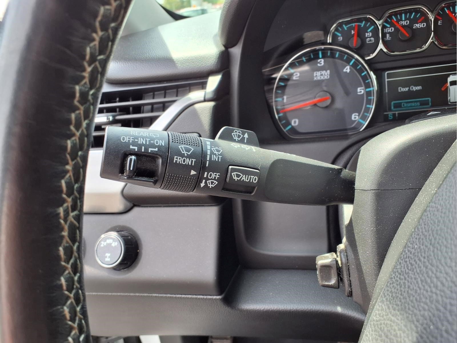 Used 2019 Chevrolet Suburban LT AWD/4WD image 22