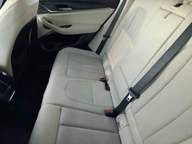 Used 2024 BMW X3 sDrive30i w/ Premium Package RWD image 6
