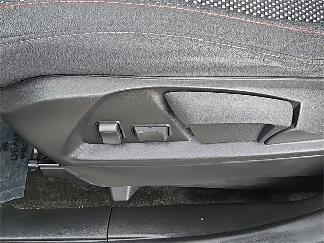 Used 2017 GMC Terrain SLE image 18