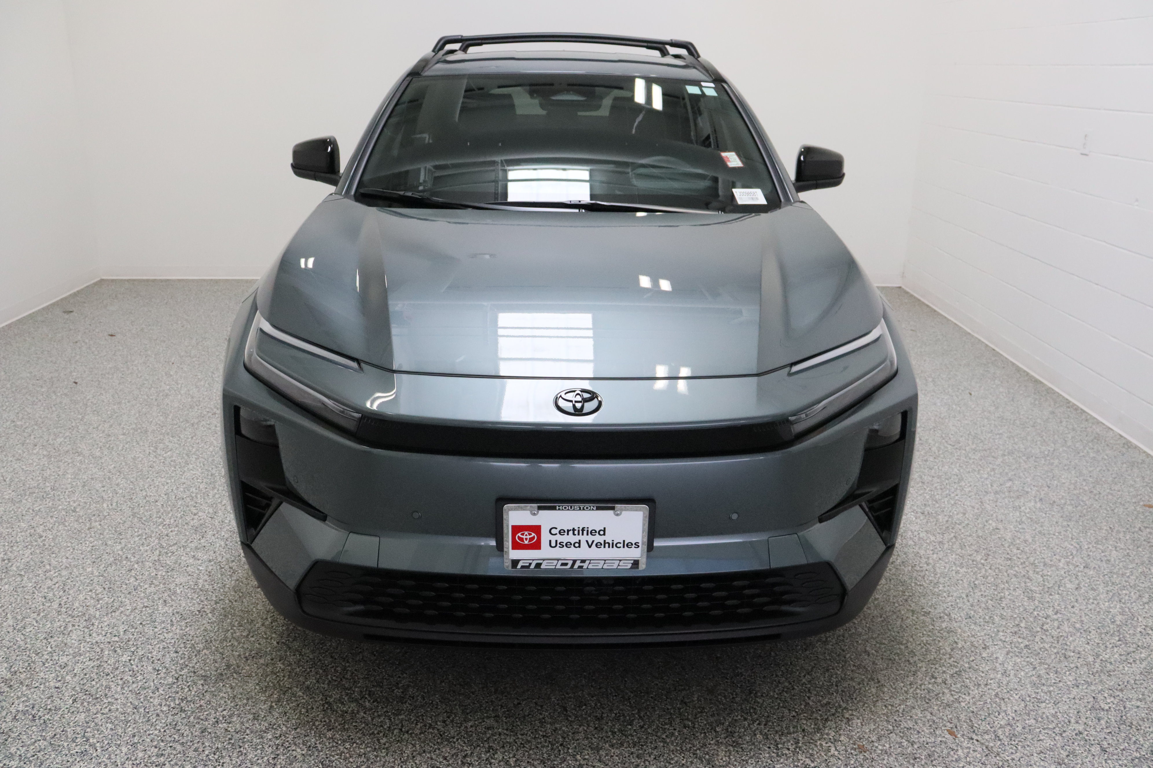 Certified 2026 Toyota C-HR AWD/4WD image 3