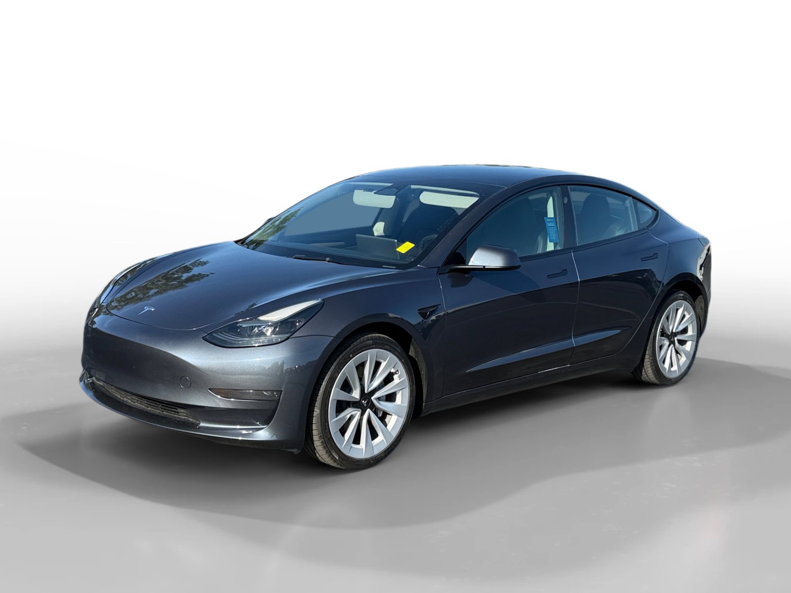 Used 2023 Tesla Model 3 Standard Range image 1